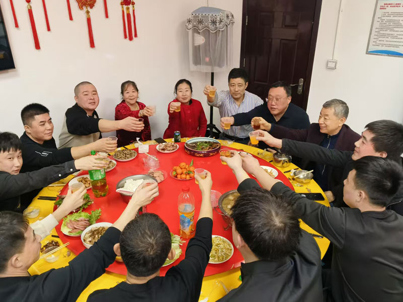 北京盛達偉業(yè)專業(yè)拉彎公司蛇年春節(jié)寄語
