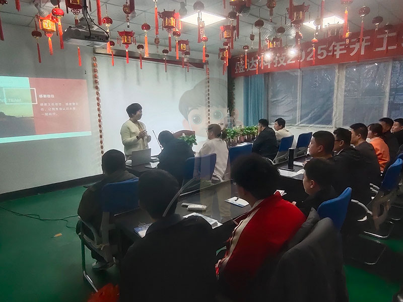 思維破繭，共赴成長(zhǎng)：北京鋁型材彎弧加工廠共讀聯(lián)盟學(xué)習(xí)小組進(jìn)階之旅