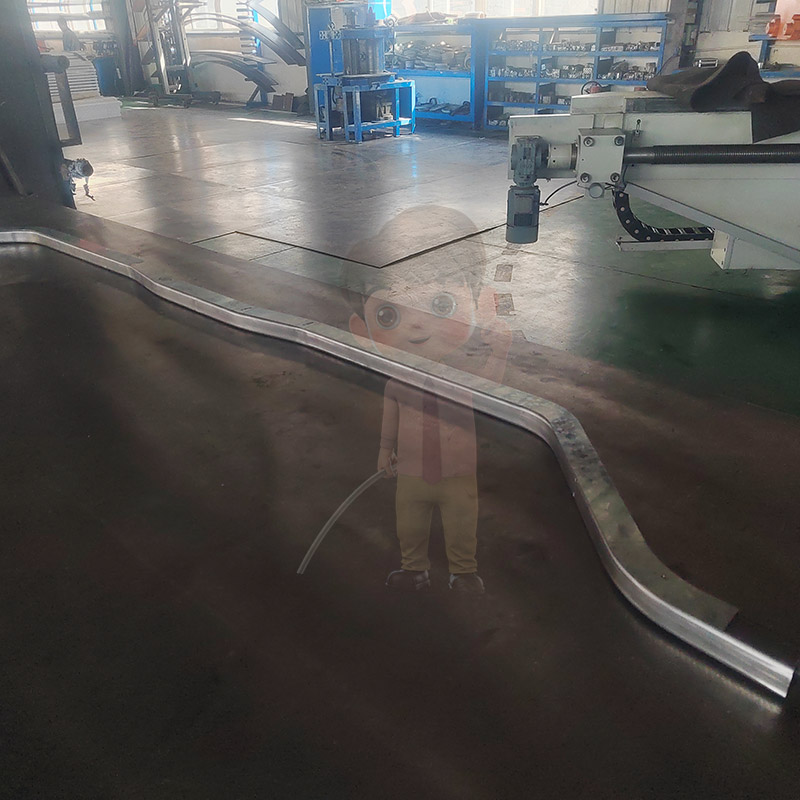 汽車鐵質保險杠支架